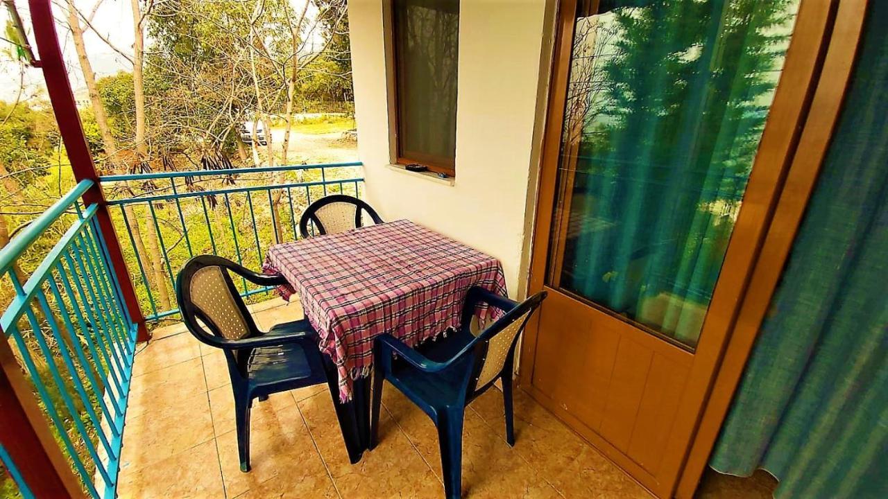 Ramo'S Cozy Beachside Haven With Panoramic Views - 1St فلورا المظهر الخارجي الصورة