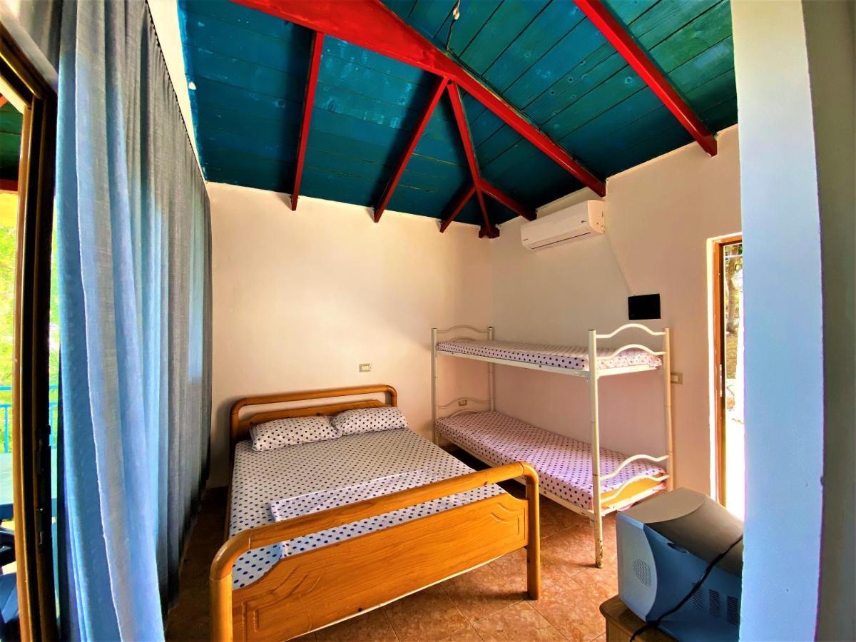 Ramo'S Cozy Beachside Haven With Panoramic Views - 1St فلورا المظهر الخارجي الصورة